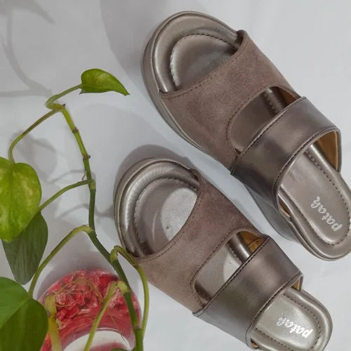 صندل مجلسی پاتک مدل ماندانا